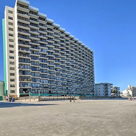 Oceanfront Oasis With Deck And Resort Beach Access!